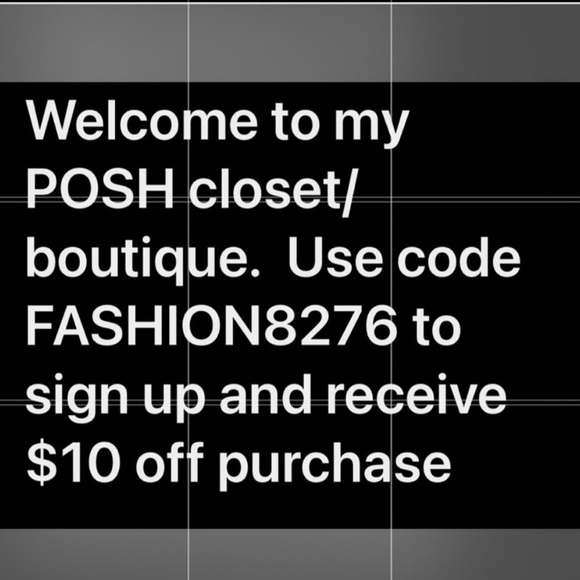 Under Armour sports bra. Black with white trim. Size Medium 34-36 - Picture 9 of 9